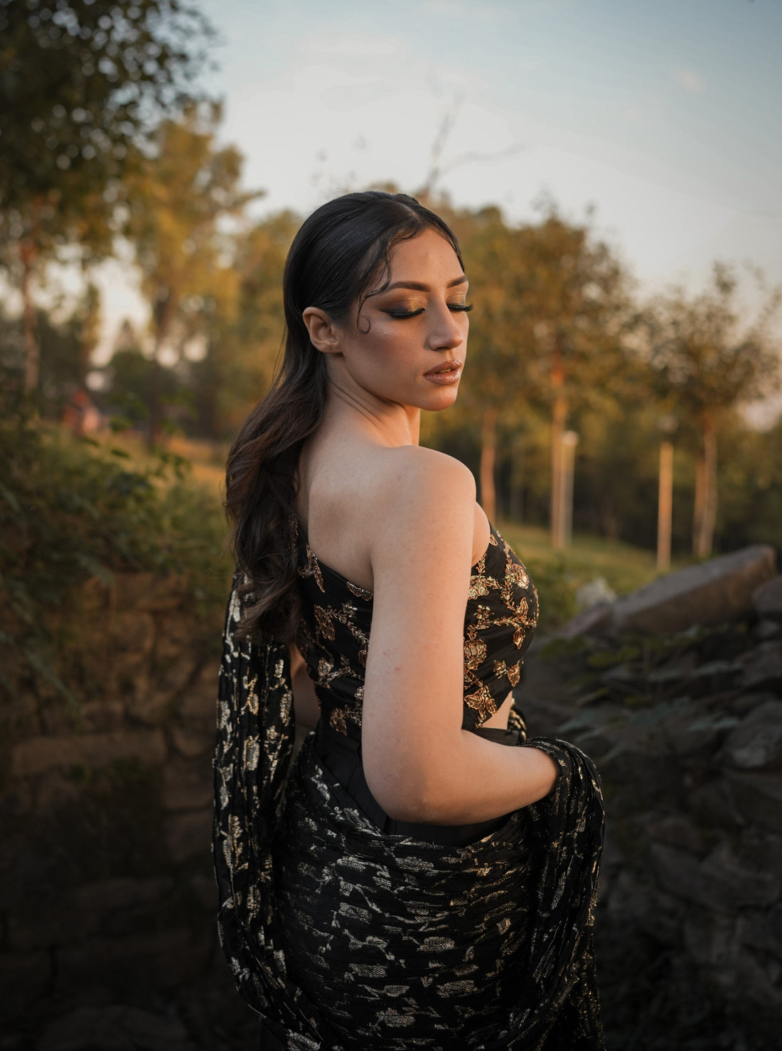 Raveena Noir - My Store